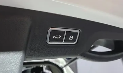 Kia Sorento 2023, 33491 км, за 23077.41 USD - фото 20
