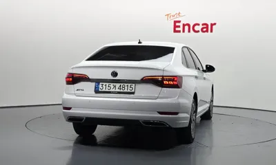 Volkswagen Jetta 2021, 91033 км, за 10097.73 USD