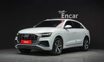 Audi Q8 · 2022 год