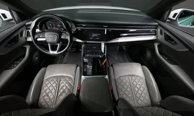 Audi Q8 2022, 149460 км, за 33412.1 USD - фото 7
