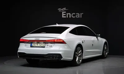 Audi A7 2022, 58385 км, за 31856.69 USD