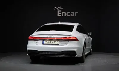 Audi A7 2022, 58385 км, за 31856.69 USD