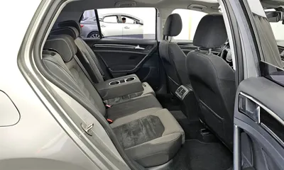 Volkswagen Golf 2013, 56165 км, за 7201.85 USD - фото 12