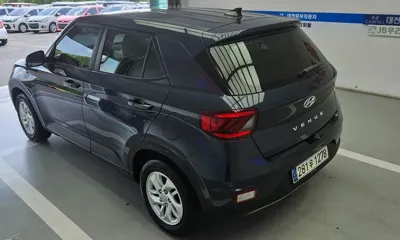 Hyundai Venue 2020, 66341 км, за 9188.27 USD