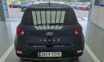 Hyundai Venue 2020, 66341 км, за 9188.27 USD