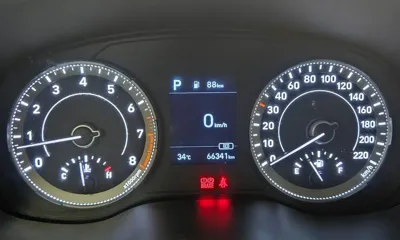 Hyundai Venue 2020, 66341 км, за 9188.27 USD - фото 16
