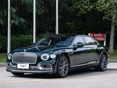 Bentley Flying Spur PHEV · 2023 год