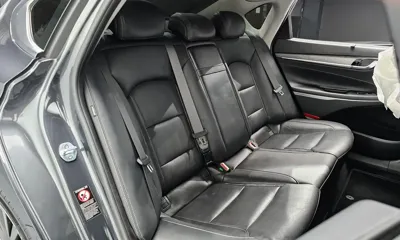 Hyundai Grandeur 2019, 149926 км, за 8861.76 USD - фото 12