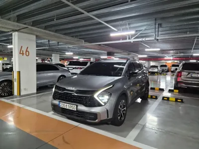 Kia Sportage 2023, 51000 км, за 19364.58 USD