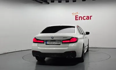 BMW 5-Series 2022, 46214 км, за 25486.06 USD