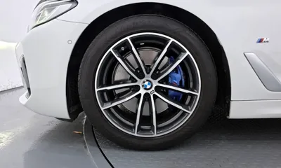 BMW 5-Series 2022, 46214 км, за 25486.06 USD