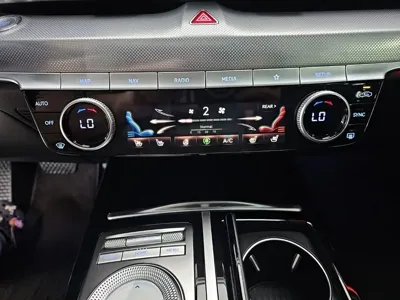 Genesis G80 2021, 63052 км, за 21402.57 USD - фото 15