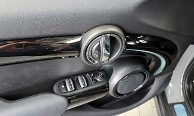 MINI Cooper 2022, 36949 км, за 15926.67 USD - фото 27
