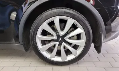 Tesla Model Y 2021, 76846 км, за 27283.96 USD - фото 21
