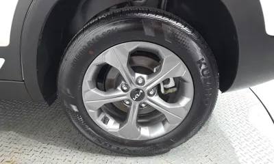 Kia Seltos 2025, 18449 км, за 17592.23 USD - фото 21