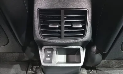 Kia Seltos 2025, 18449 км, за 17592.23 USD - фото 27