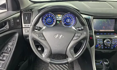 Hyundai Sonata 2012, 131050 км, за 2953.17 USD - фото 13