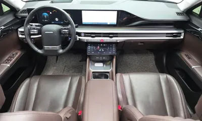Hyundai Grandeur 2023, 40647 км, за 18642.51 USD - фото 7