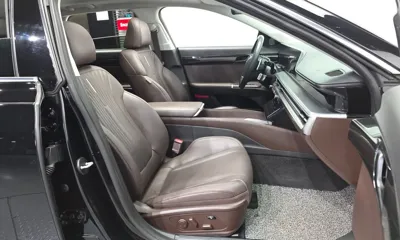 Hyundai Grandeur 2023, 40647 км, за 18642.51 USD - фото 11