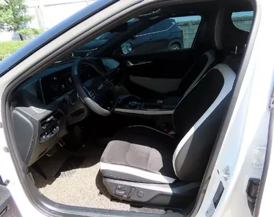 Kia EV6 2024, 32800 км, за 26977.82 USD - фото 10