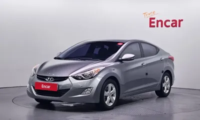 Hyundai Avante · 2013 год