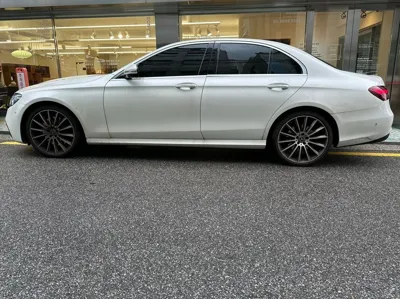 Mercedes-Benz E-Class 2021, 80000 км, за 20846.92 USD