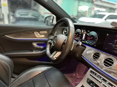 Mercedes-Benz E-Class 2021, 80000 км, за 20846.92 USD - фото 7