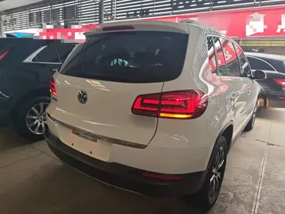 Volkswagen Tiguan 2016, 133600 км, за 6150.56 USD - фото 7
