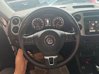 Volkswagen Tiguan 2016, 133600 км, за 6150.56 USD - фото 11