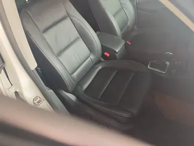 Volkswagen Tiguan 2016, 133600 км, за 6150.56 USD - фото 25