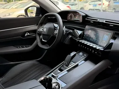 Peugeot 508 2024, 28000 км, за 17062.27 USD