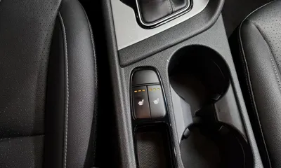 Kia Niro 2018, 53993 км, за 9386.9 USD - фото 19