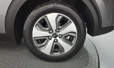 Kia Niro 2018, 53993 км, за 9386.9 USD - фото 21