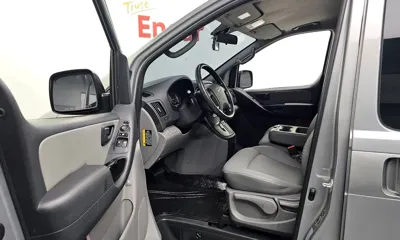 Hyundai Starex 2017, 127277 км, за 8009.37 USD - фото 10
