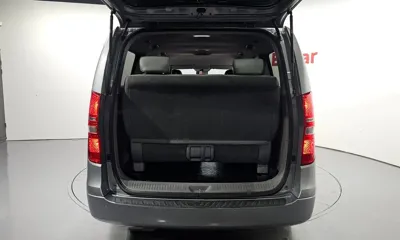 Hyundai Starex 2017, 127277 км, за 8009.37 USD - фото 20