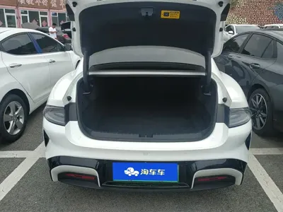 Xiaomi SU7 2025, 71200 км, за 28171.49 USD