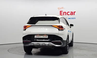 Kia Sportage 2023, 106203 км, за 15857.28 USD