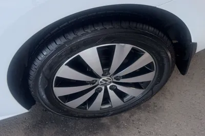 Volkswagen Sagitar 2017, 70600 км, за 9059 USD - фото 6