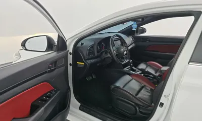 Hyundai Avante 2017, 115697 км, за 7403.5 USD - фото 10