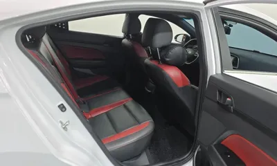 Hyundai Avante 2017, 115697 км, за 7403.5 USD - фото 11