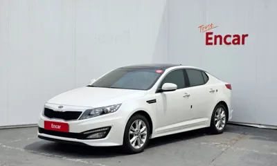 Kia K5 · 2013 год