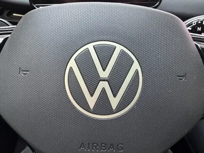 Volkswagen 06 2025, 33000 км, за 16156.25 USD - фото 33