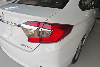 Honda Greiz 2016, 87700 км, за 7043 USD - фото 14