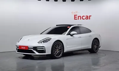Porsche Panamera · 2023 год