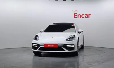Porsche Panamera 2023, 35094 км, за 83802.58 USD