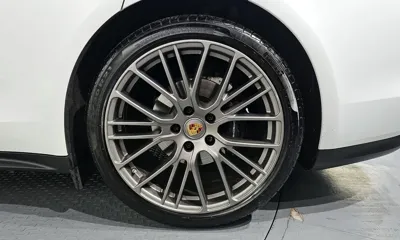 Porsche Panamera 2023, 35094 км, за 83802.58 USD