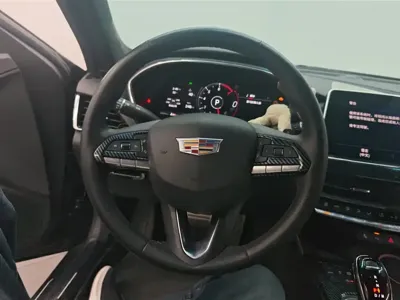 Cadillac CT5 2023, 53000 км, за 21071.45 USD - фото 15