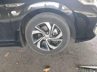Honda Accord 2016, 180100 км, за 10048 USD - фото 8