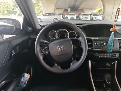 Honda Accord 2016, 180100 км, за 10048 USD - фото 11