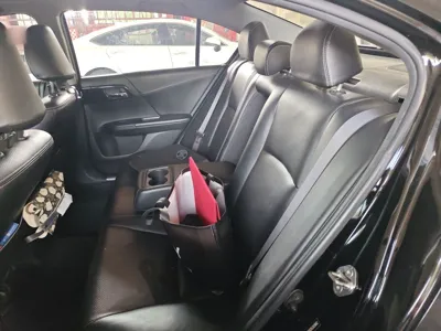 Honda Accord 2016, 180100 км, за 10048 USD - фото 18
